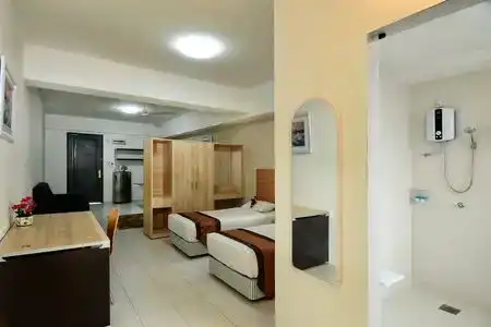 One-Stop Residence & - 8