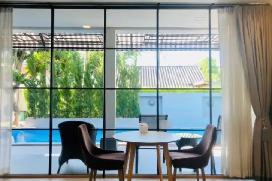 La Riva Boutique - 7
