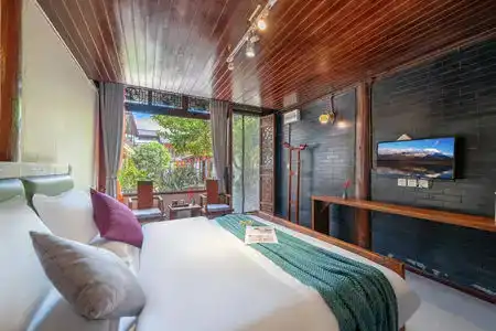Lijiang Suhe Xiaoyu - 41