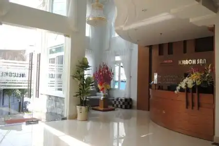 Reddoorz Yen Nam - Nguyen Trong Tuyen Street - 4