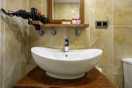 Cube Suites - 141