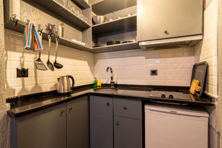 Cube Suites - 156