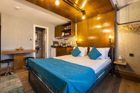 Cube Suites - 159