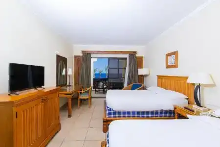 Red Sea Sharm Resort (ex. Crowne Plaza Resort) - 16
