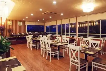 Asian Ruby Boutique bùi Thị Xuân - 2