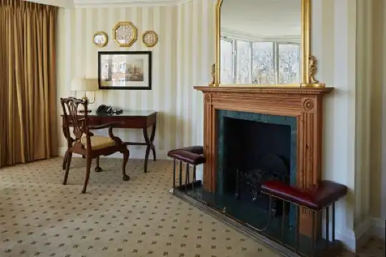 Cheval Thorney Court at Hyde Park - 177