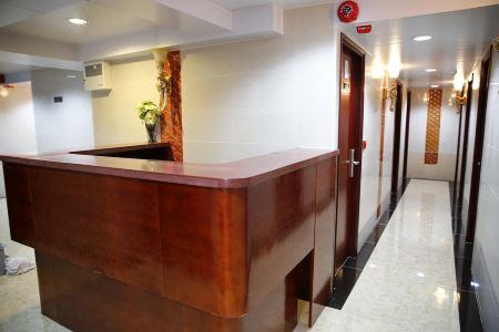 Everest Inn - 8