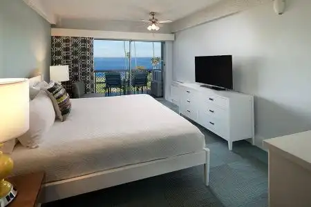 La Jolla Cove Suites - 9
