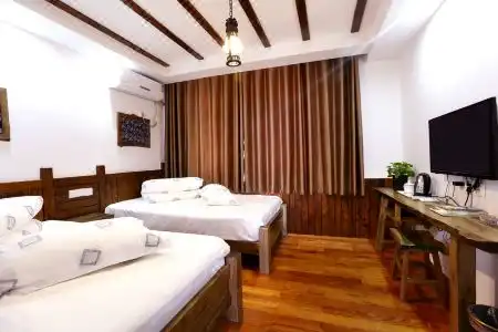Zhangjiajie Xianglian Inn - 35