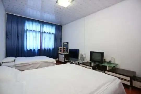 Longquan Inn - 105