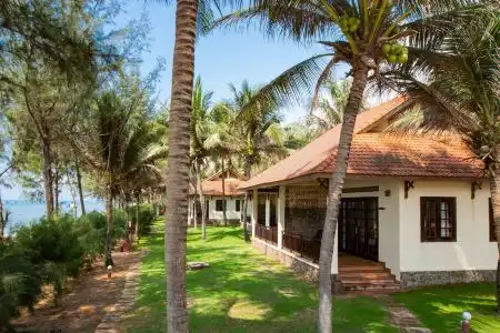 Golden Coast Resort & Spa - 5