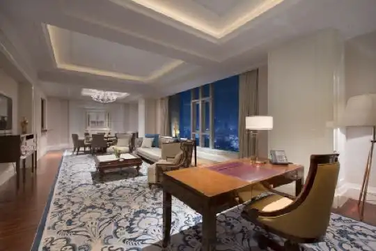 Sheraton Grand Wuhan Hankou - 40