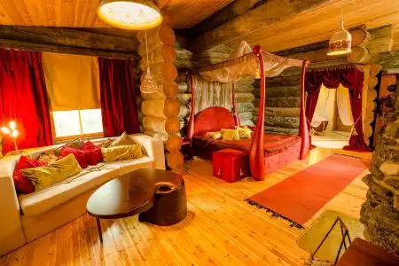 Aurora Queen Resort Igloos - 1
