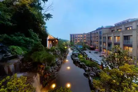Landison Hushan Resort Hangzhou - 2