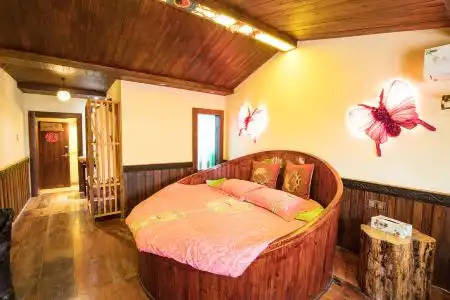 Dielianhua Red Bean Inn - 24