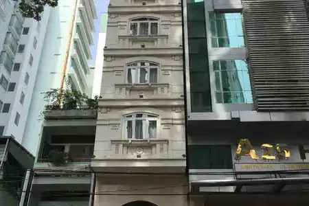 Asian Ruby Boutique bùi Thị Xuân - 4