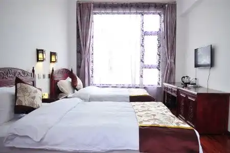 Book of Peace Inn - 4