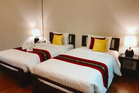 Night Bazaar Inn - 13