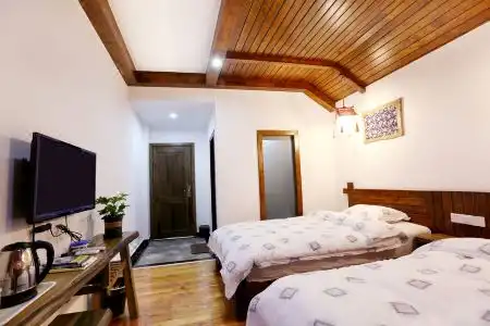 Zhangjiajie Xianglian Inn - 17
