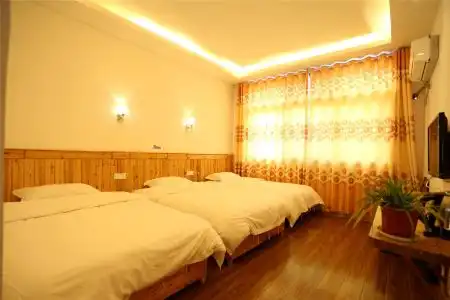 Longquan Inn - 90