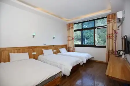 Longquan Inn - 94