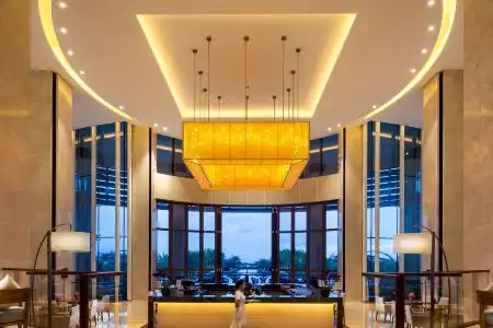 Sanya Yazhou Bay Resort, Curio Collection by Hilton - 7