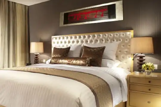 Oakwood Premier - 71
