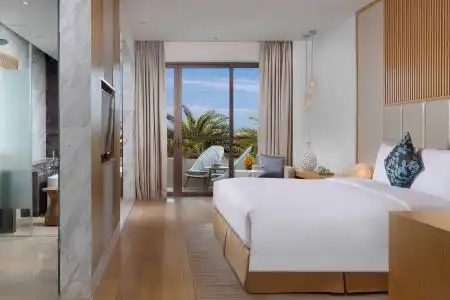 Sanya Yazhou Bay Resort, Curio Collection by Hilton - 35
