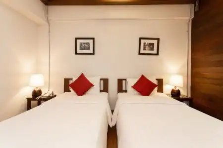 Night Bazaar Inn - 14