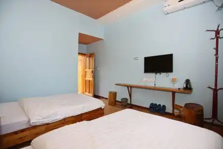 Longquan Inn - 67