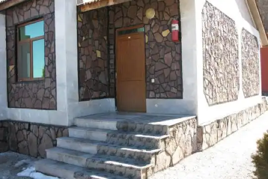 Alpine Inn - 10