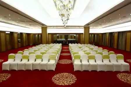 Taj Connemara, Chennai - 5