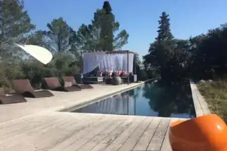 Bien Loin d'Ici Spa b&b - 3