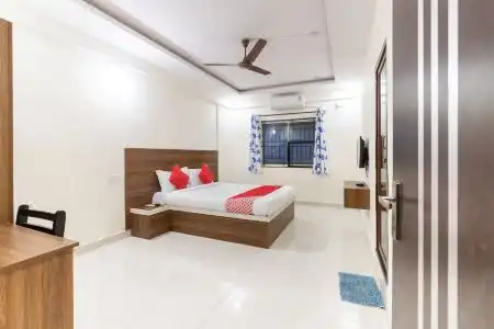 OYO 64171 New Golden Key - 5