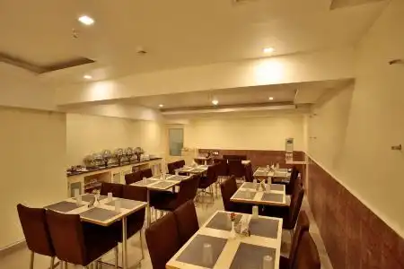 Fabexpress Black Pearl t Nagar - 3