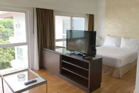 RCG Suites Pattaya - 4