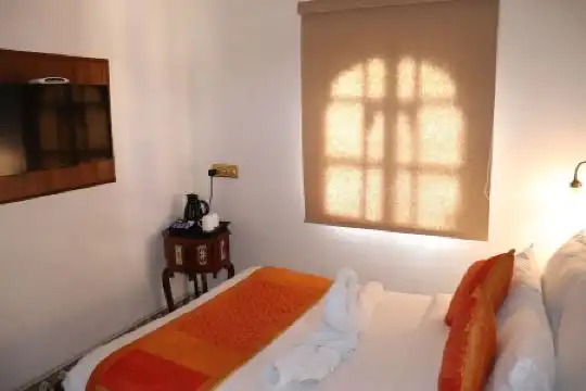 Nirbana Palace - A Heritage and Spa - 31