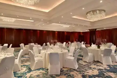 The Ritz-Carlton, Budapest - 3