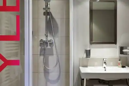 ibis Styles Antibes Juan Les Pins - 51