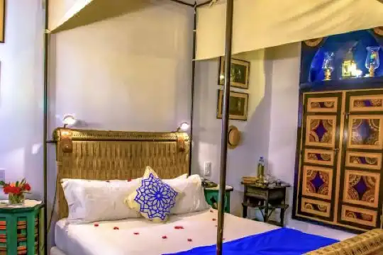 Riad Kaiss By Anika - 43
