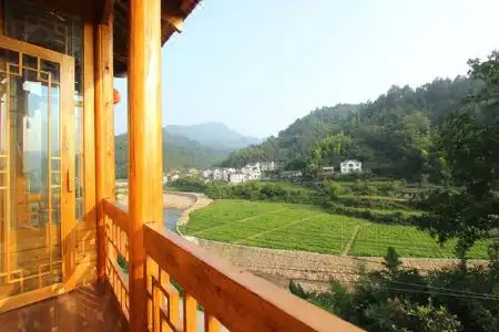 Longquan Inn - 70