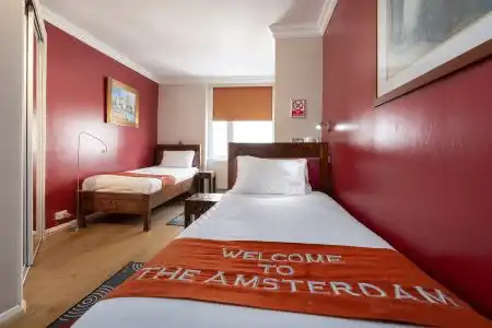 Amsterdam Brighton - 50