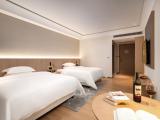 Aiman Deluxe Twin Room