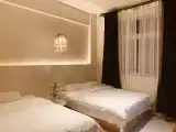 Guestroom (Double Bed) (Window) (Shared Bathroom)