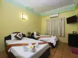 Deluxe Twin Room with pool View