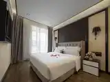 Xana King Room (Zero-Pressure Sleep + Lounger + Independent Workspace)