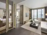 1 Bedroom Suite Club Lounge Access Ocean View