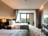 Deluxe Twin Room with City View