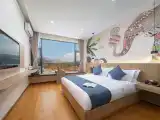 Xue Mu Elegant Double Bed Room