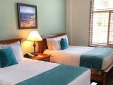 Double Queen Room